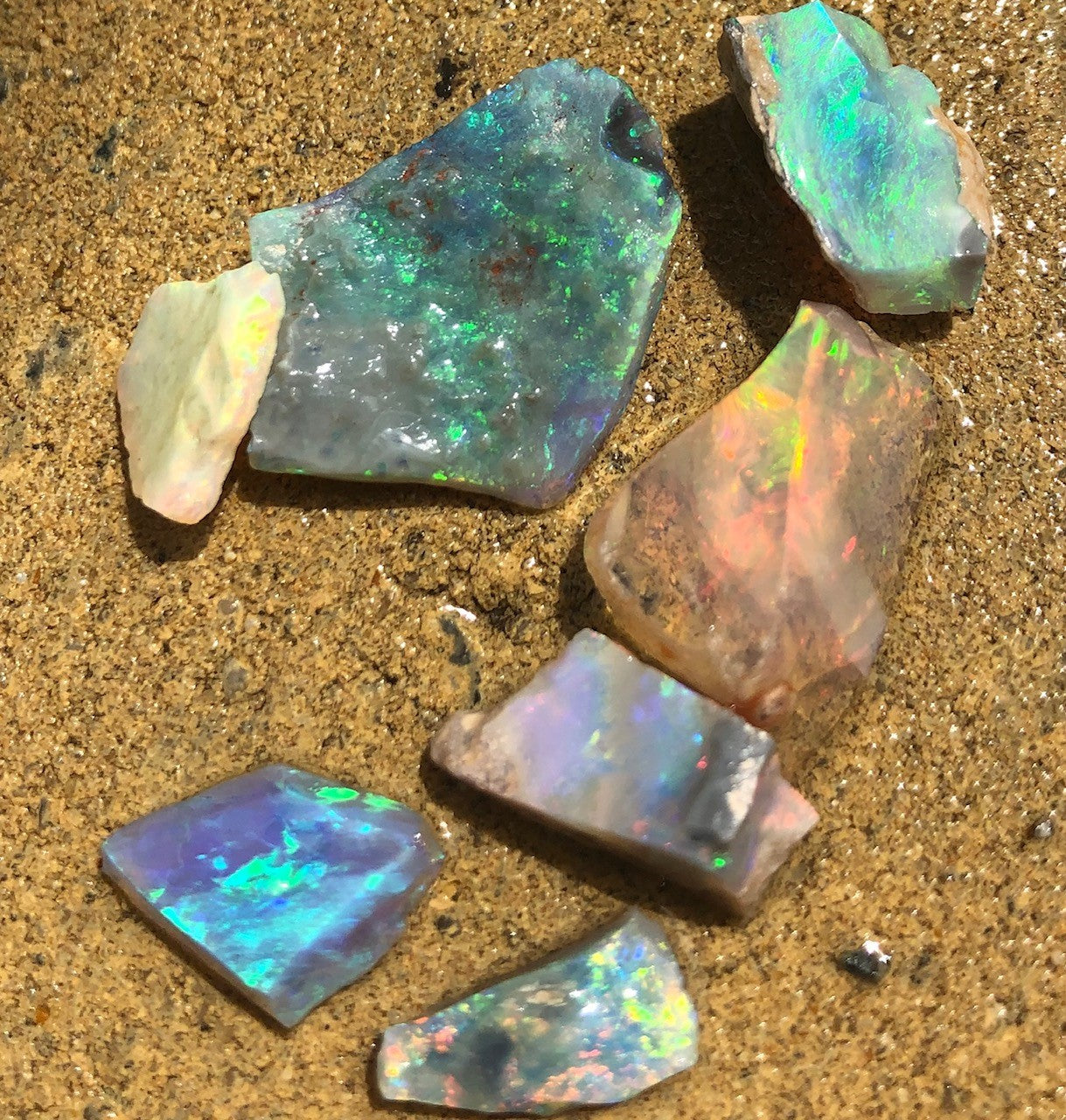 Opal  rough from Lightning Ridge