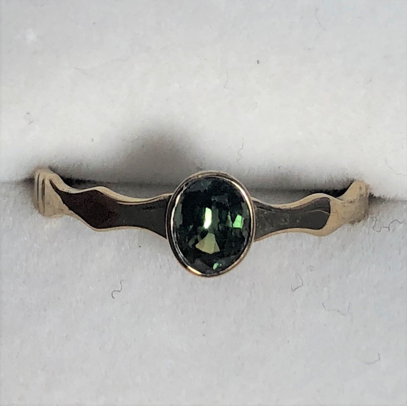 Australian Parti Sapphire Gold Ring