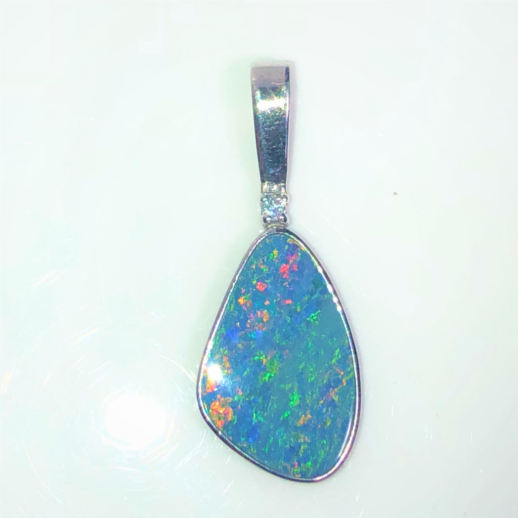 Green multi coloured Doublet opal pendant